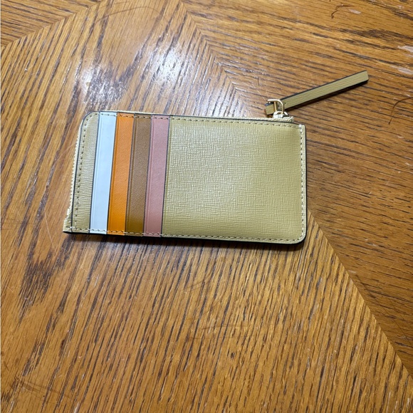 Tory Burch Robinson Card Holder - Picture 2 of 3
